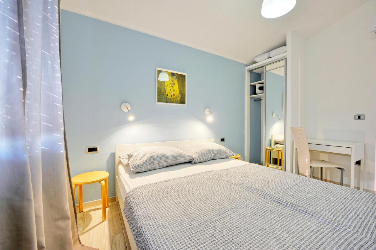 Vila With Private Pool In Village Jadreski *