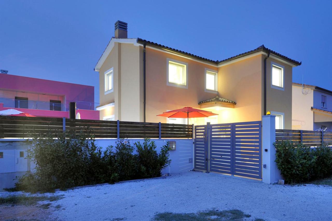With Private Pool In Village Jadreski Villa *