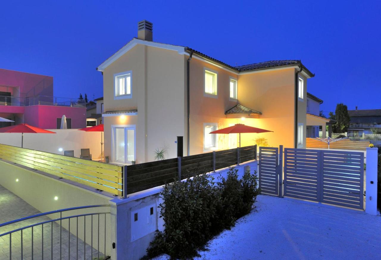 With Private Pool In Village Jadreski Villa *